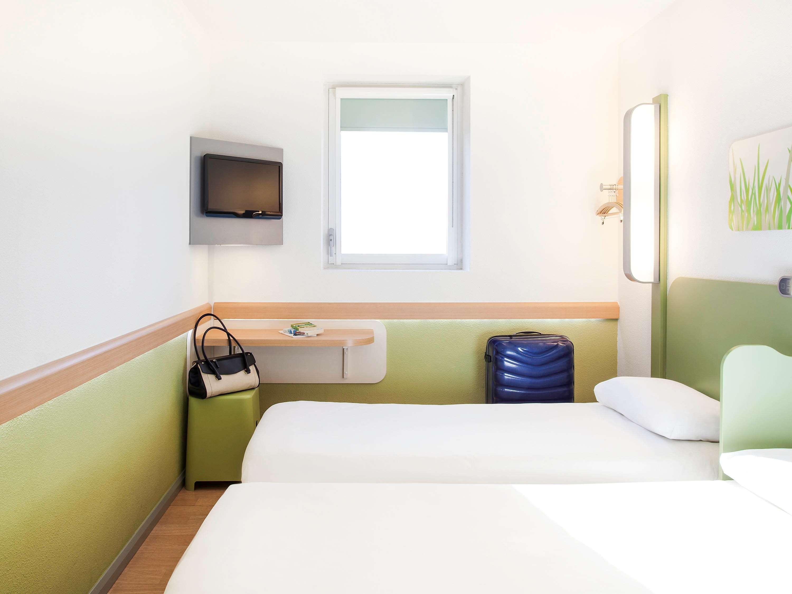 Ibis Budget London Whitechapel - Brick Lane Bagian luar foto