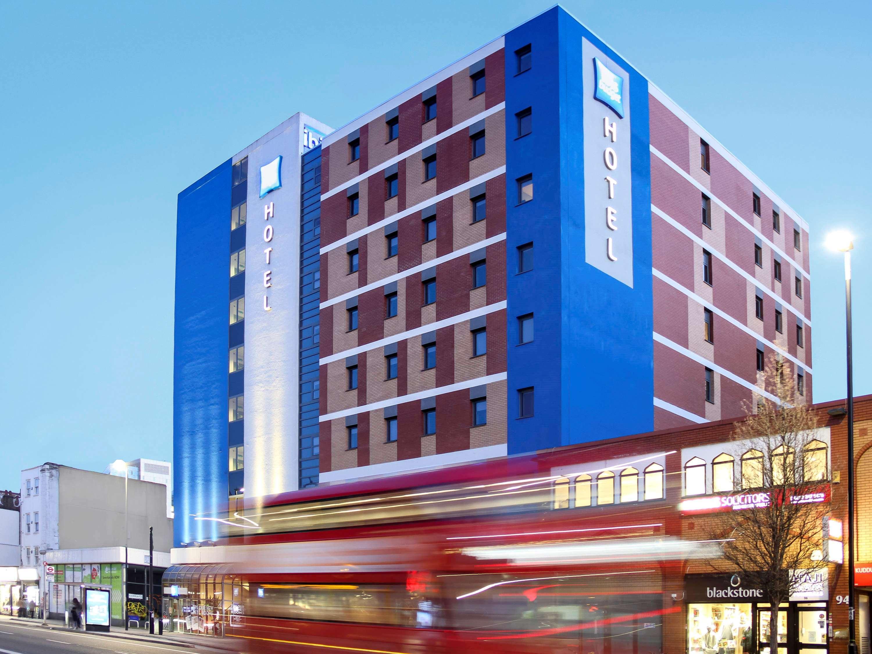 Ibis Budget London Whitechapel - Brick Lane Bagian luar foto